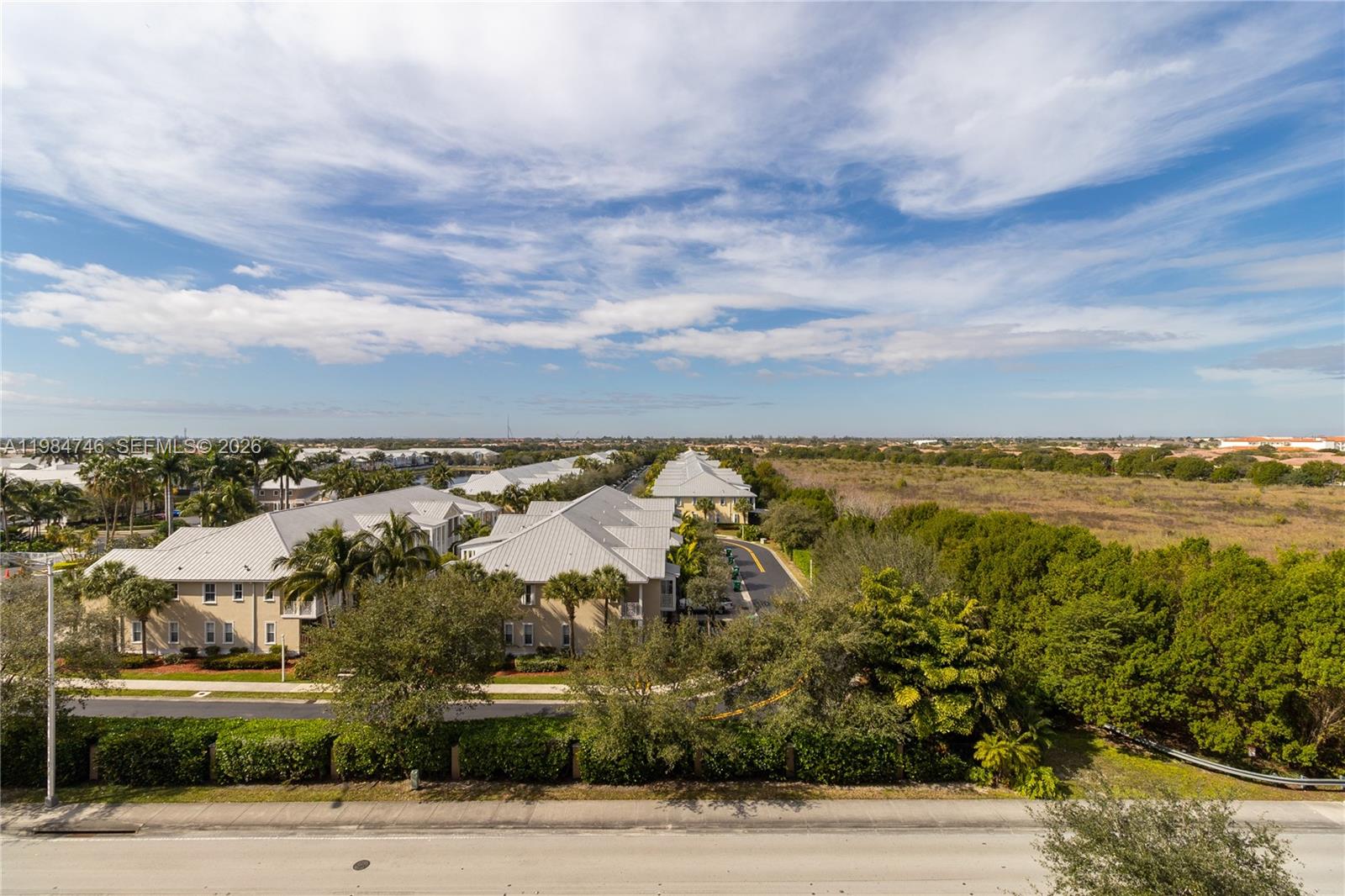 GRAND BAY COMMONS SOUTH - Residential Lease