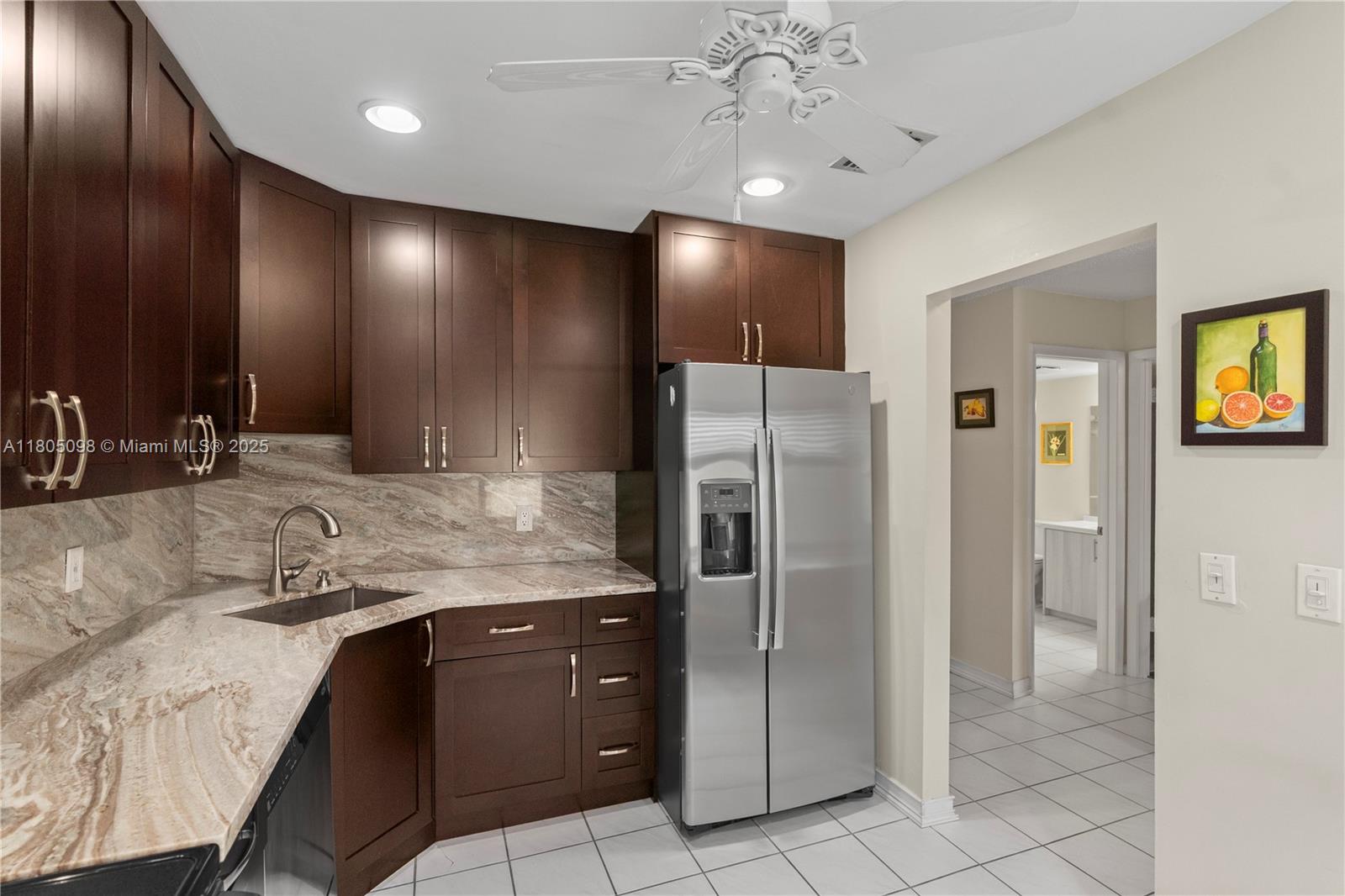 FAIRWAYS OF BOCA LAGO - Residential