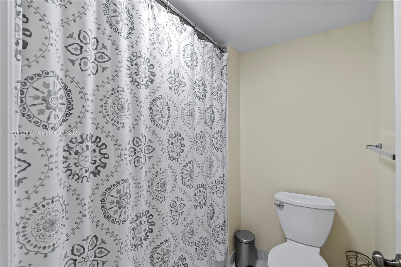 FAIRWAYS OF BOCA LAGO - Residential