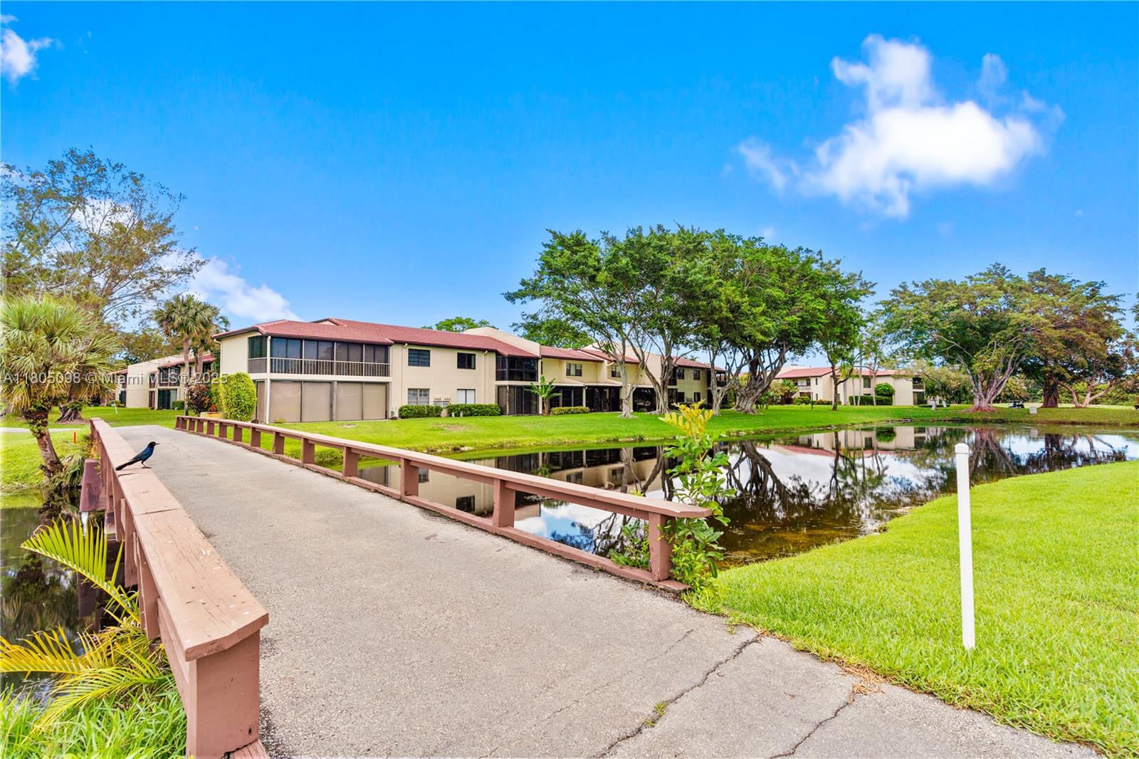 FAIRWAYS OF BOCA LAGO - Residential