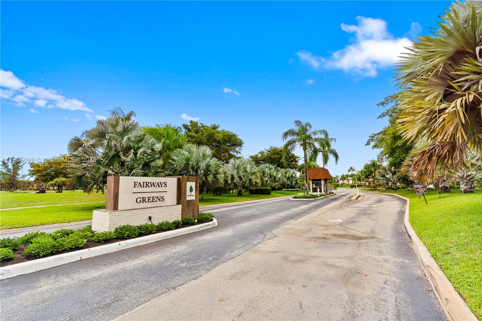FAIRWAYS OF BOCA LAGO - Residential