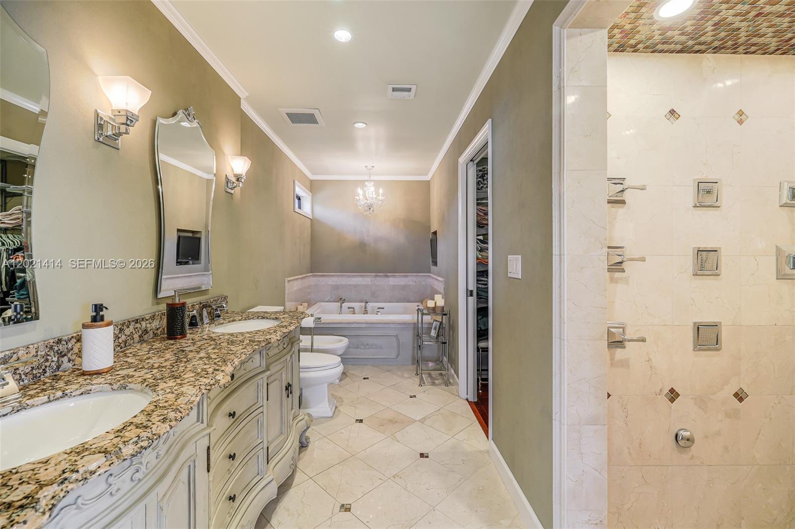 WESTWIND LAKES SEC 6 - Residential