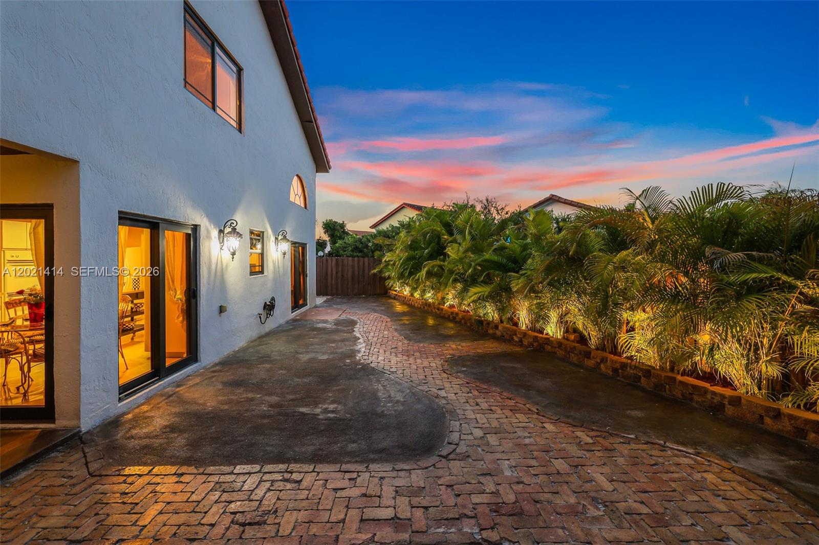 WESTWIND LAKES SEC 6 - Residential