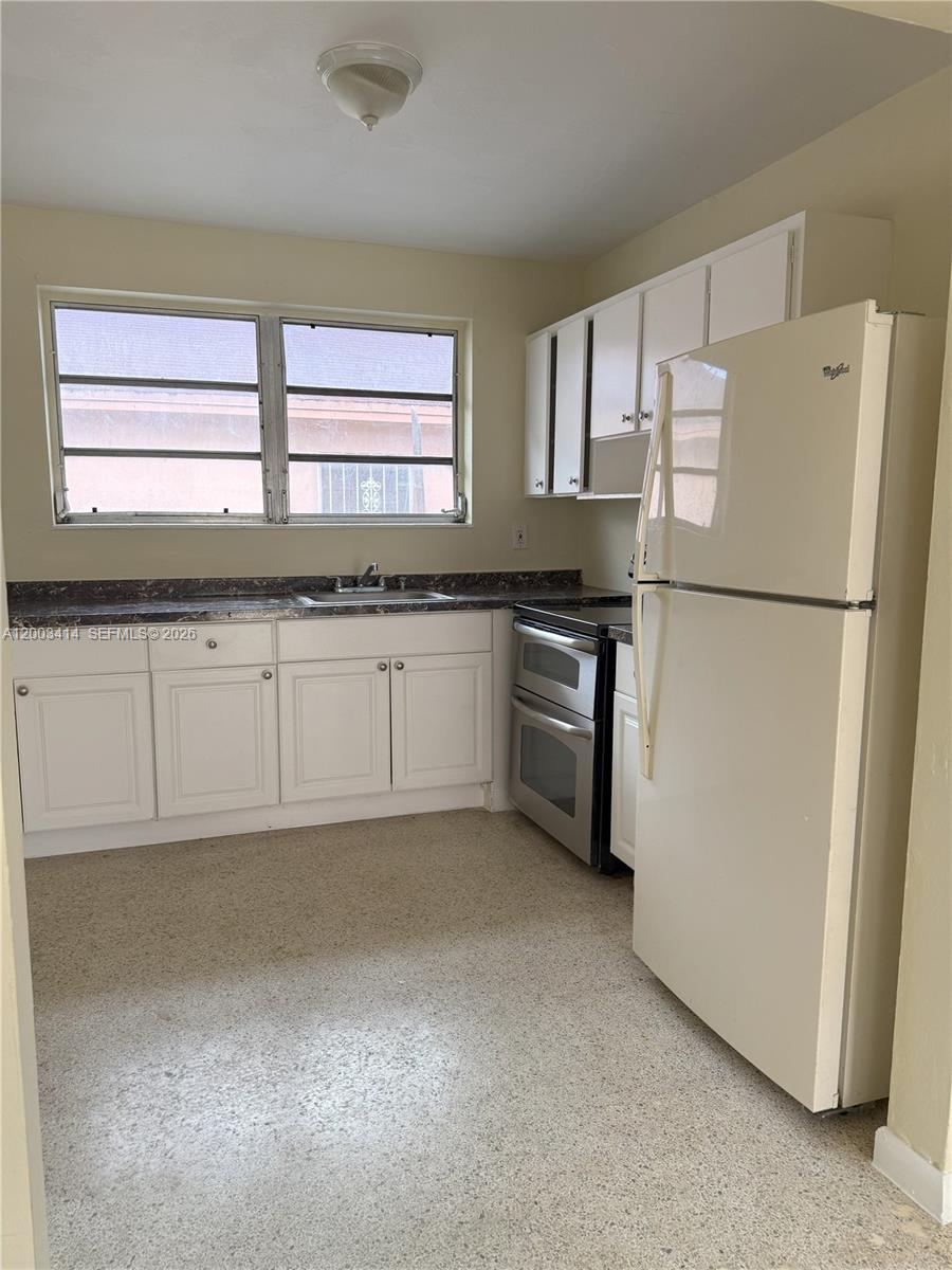 NORMANDY PARK - Residential Lease