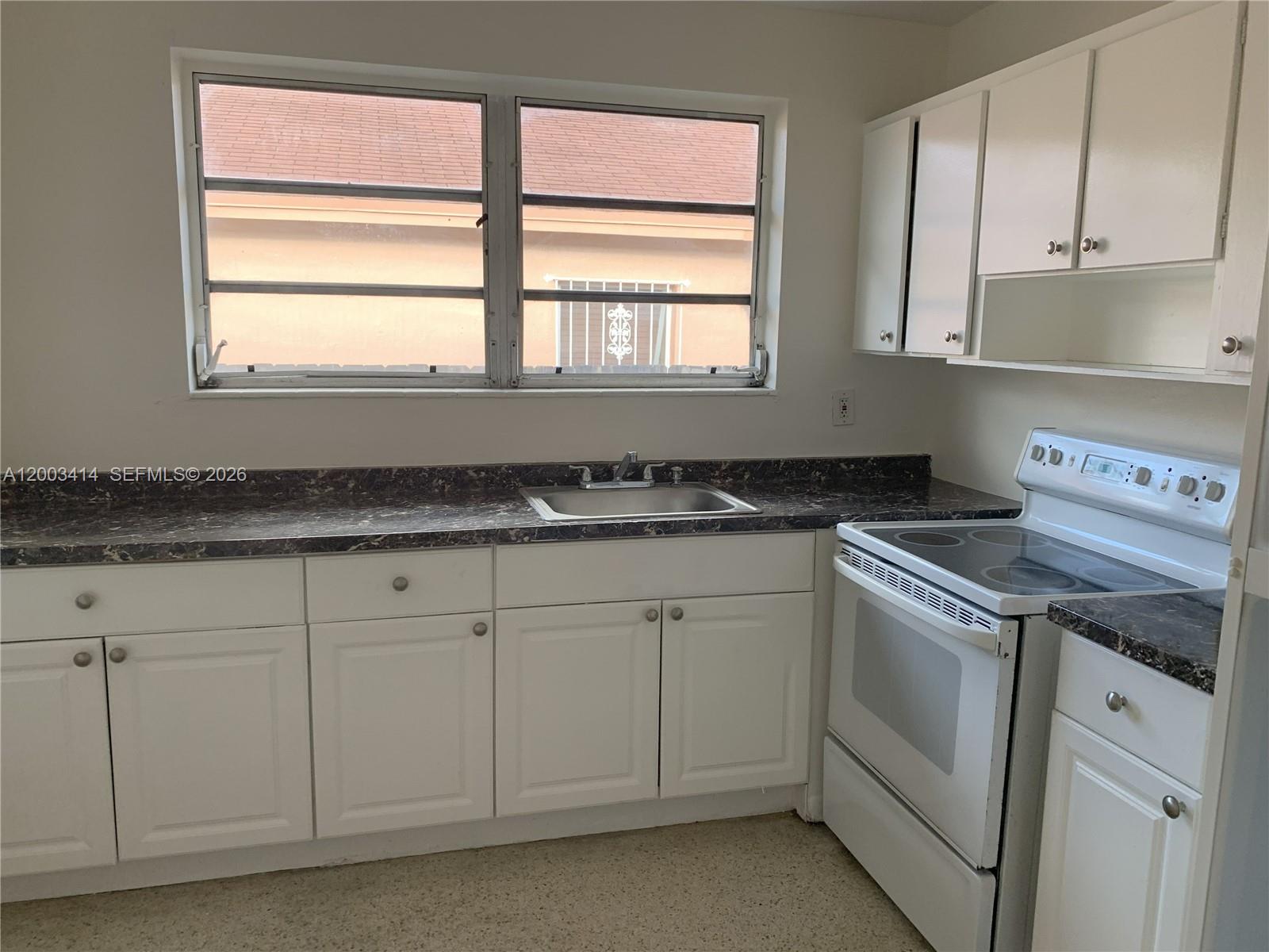 NORMANDY PARK - Residential Lease