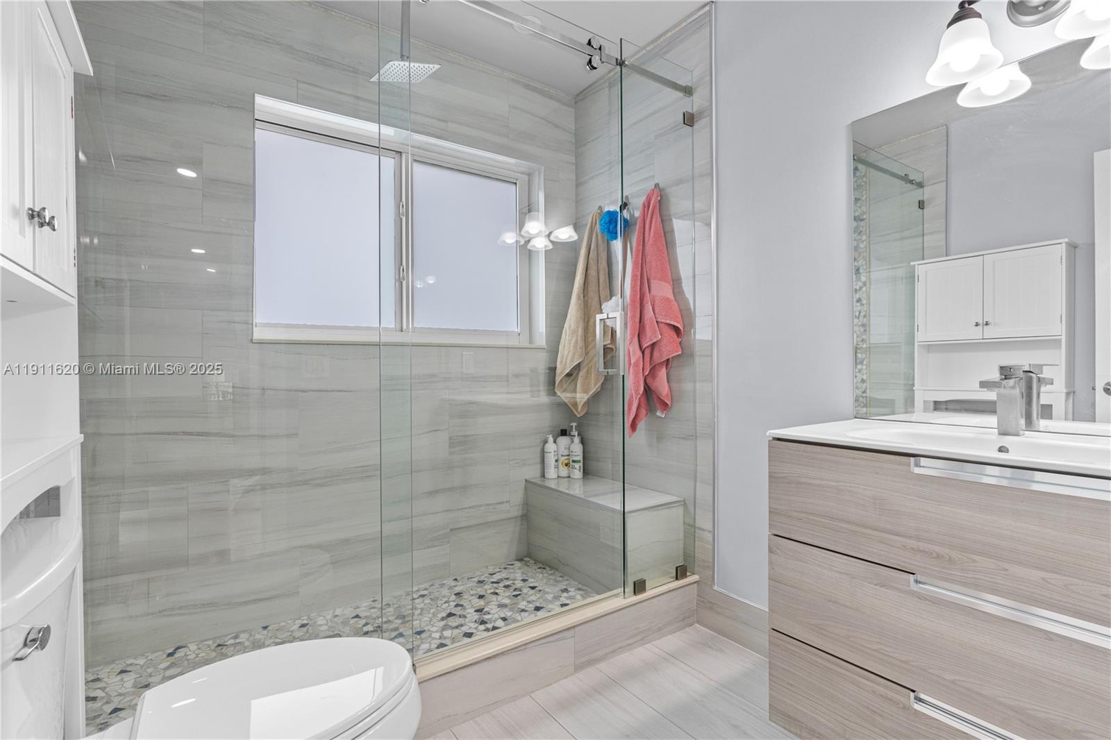 LAKES OF THE MEADOW-MEADO - Residential Lease