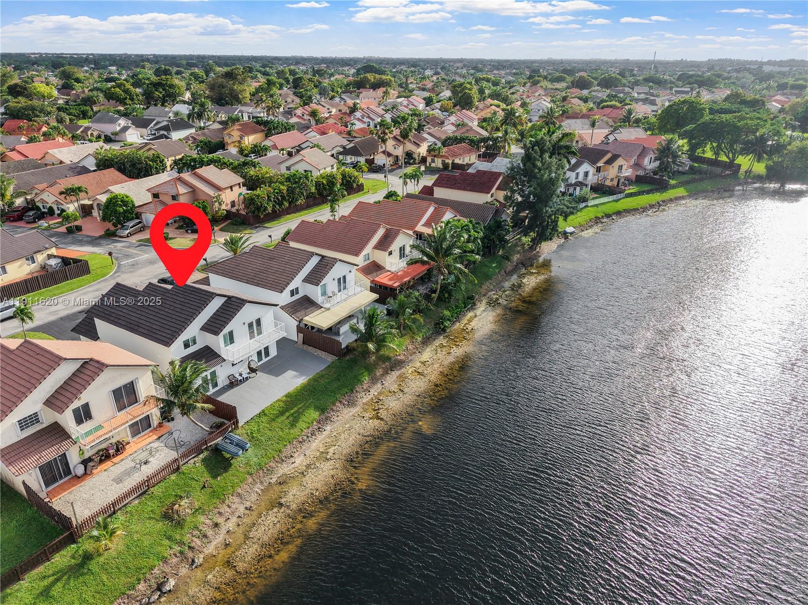 LAKES OF THE MEADOW-MEADO - Residential Lease