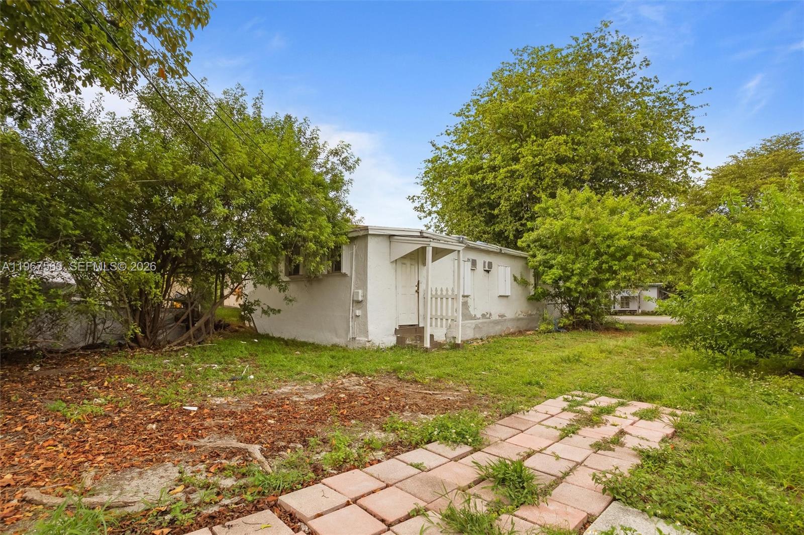 WEST PERRINE ADDN - Residential Income