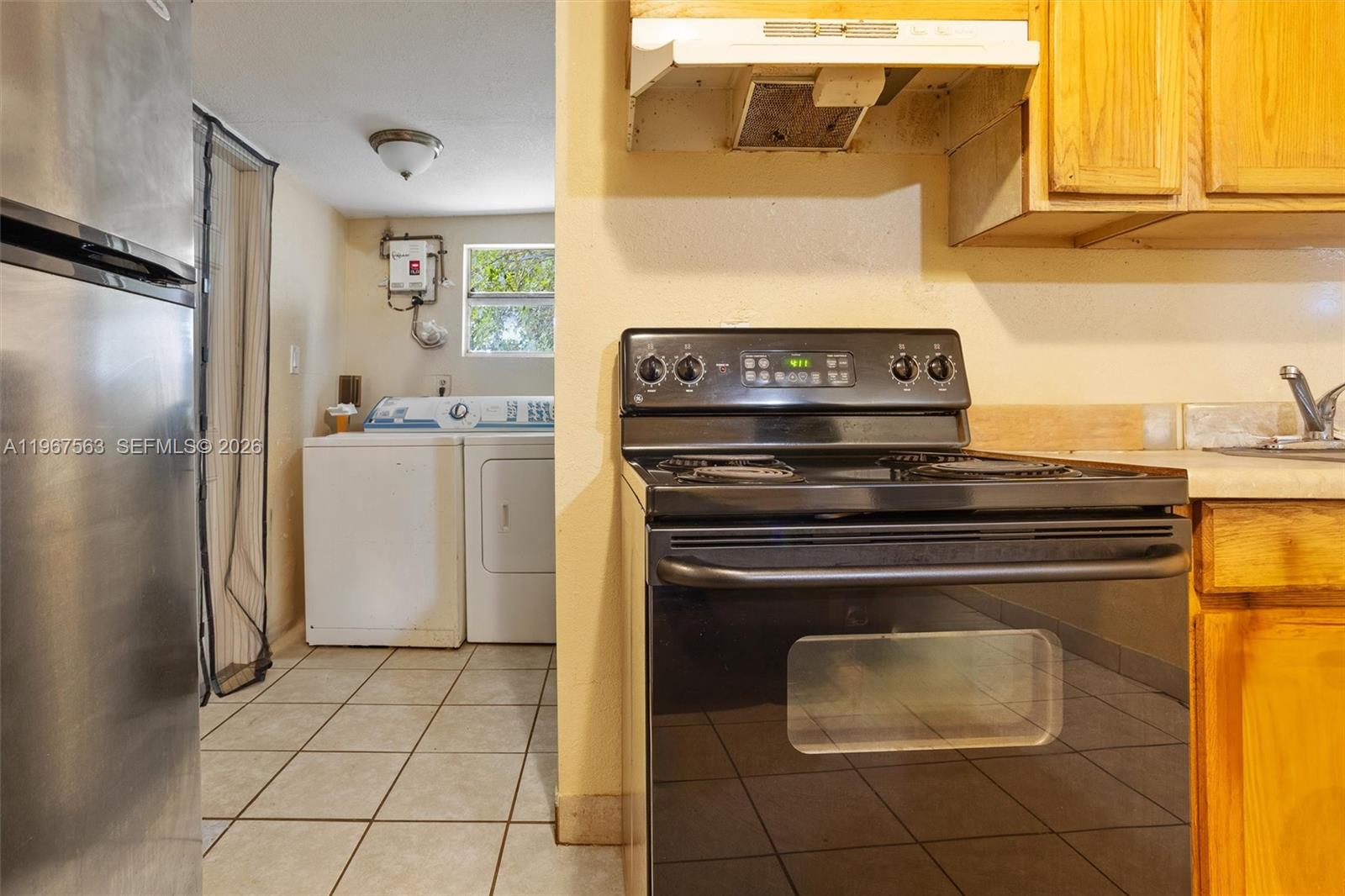 WEST PERRINE ADDN - Residential Income