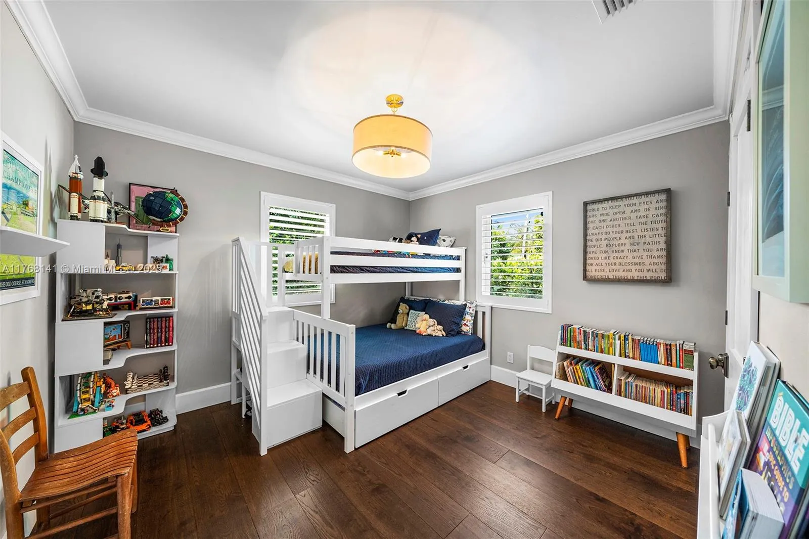 South Miami, Florida 33143, United States, 4 Bedrooms Bedrooms, ,4 BathroomsBathrooms,Residential,Active,92941