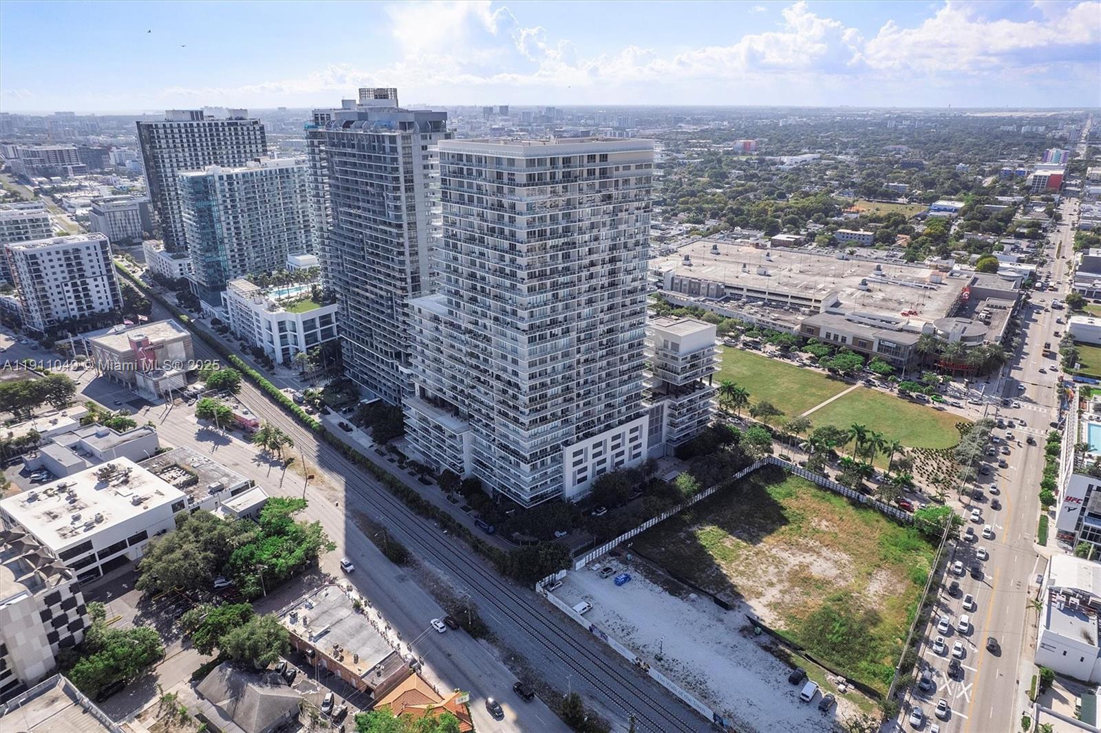 TWO MIDTOWN MIAMI CONDO - Residential