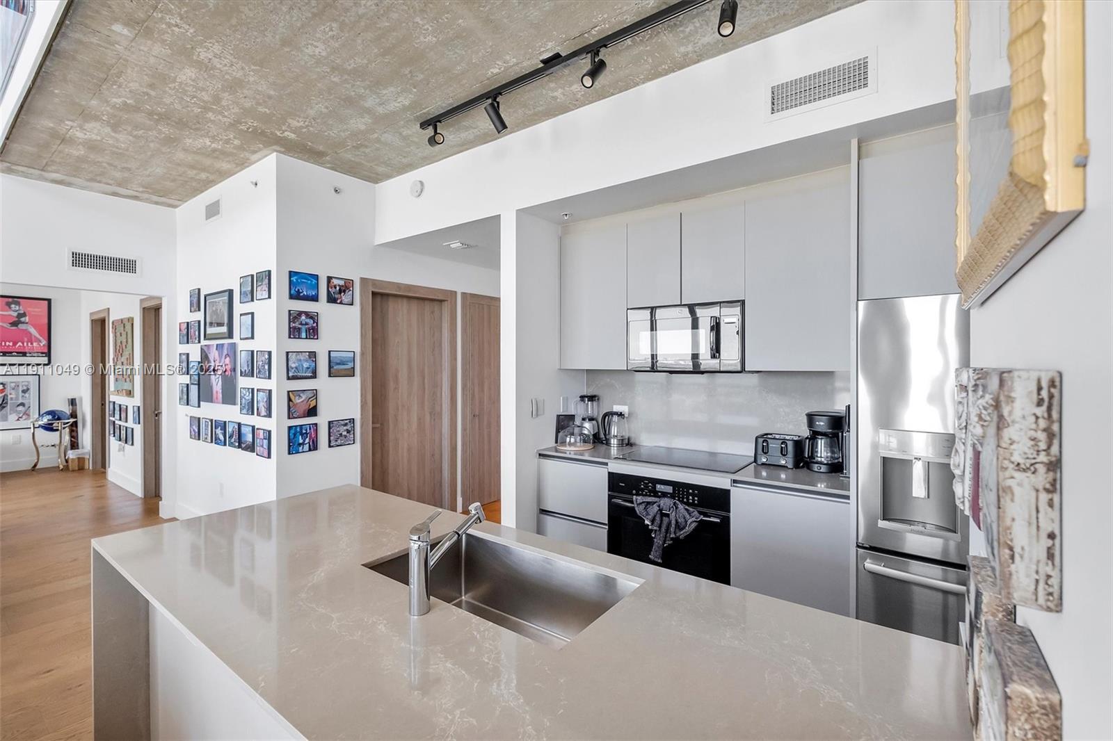 TWO MIDTOWN MIAMI CONDO - Residential