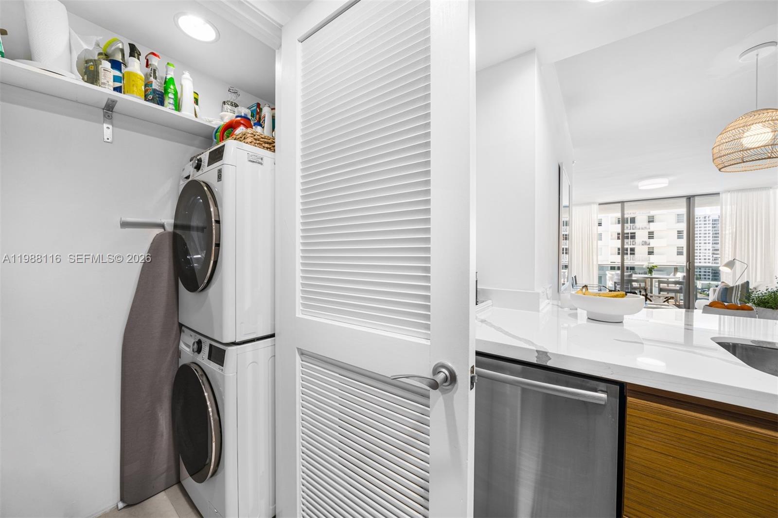 MEI CONDO - Residential