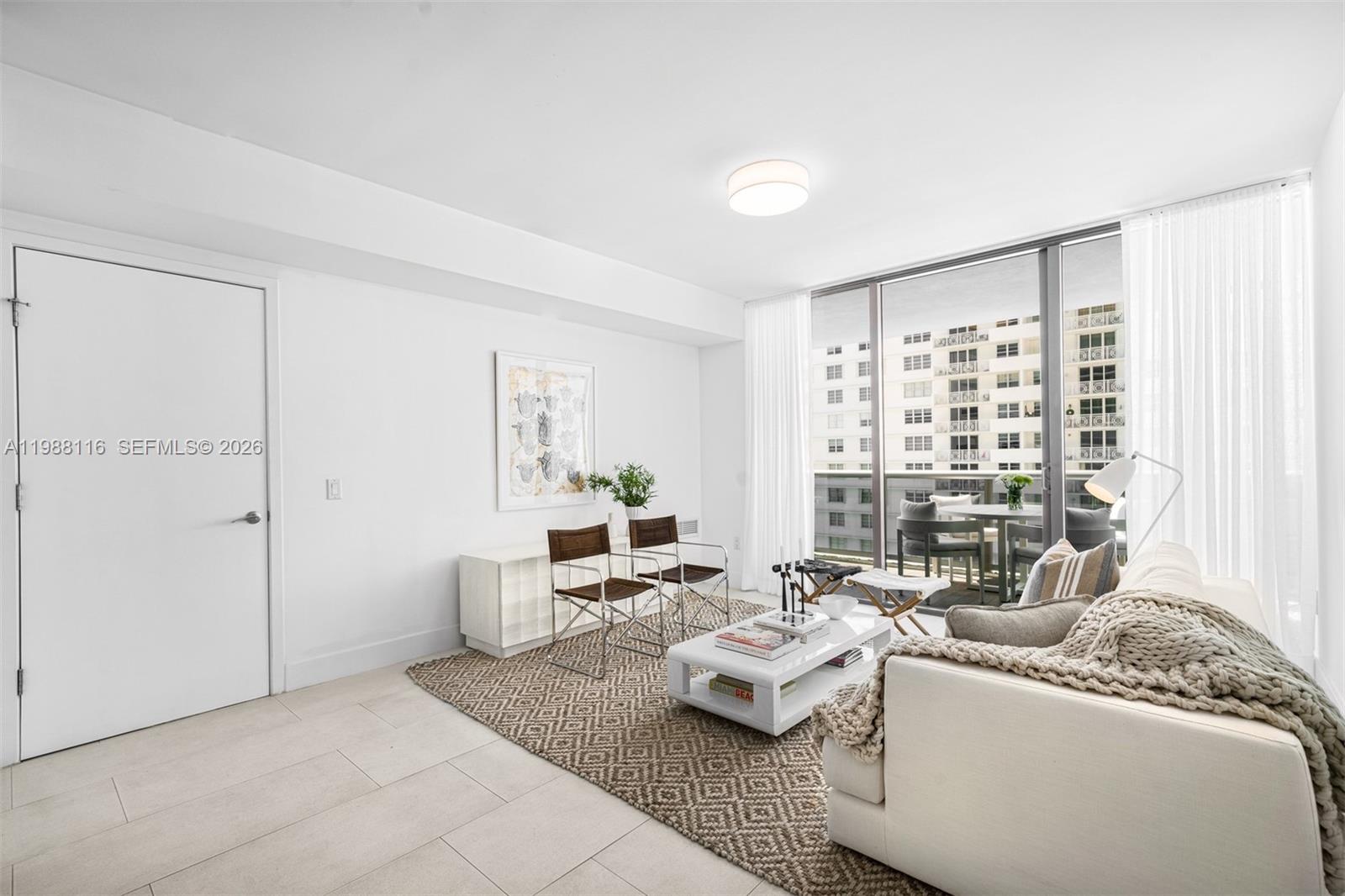 MEI CONDO - Residential