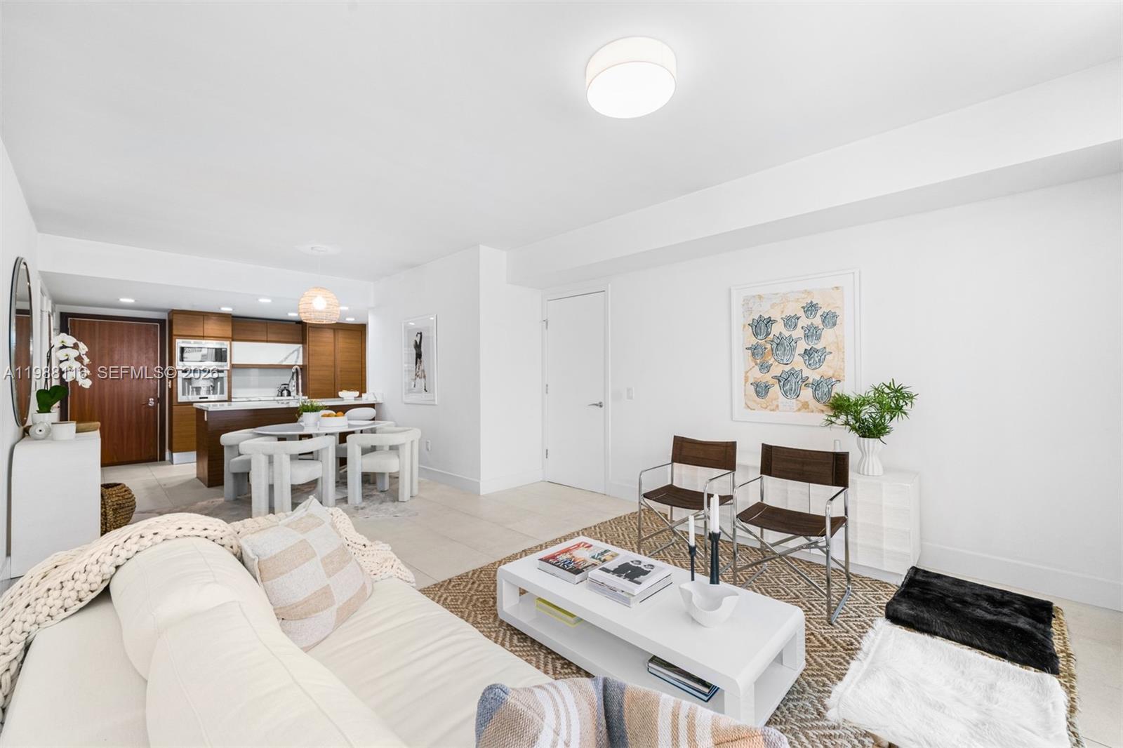 MEI CONDO - Residential