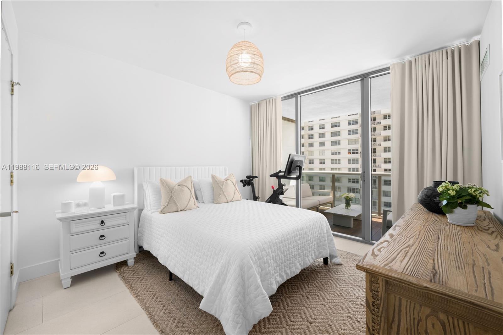 MEI CONDO - Residential