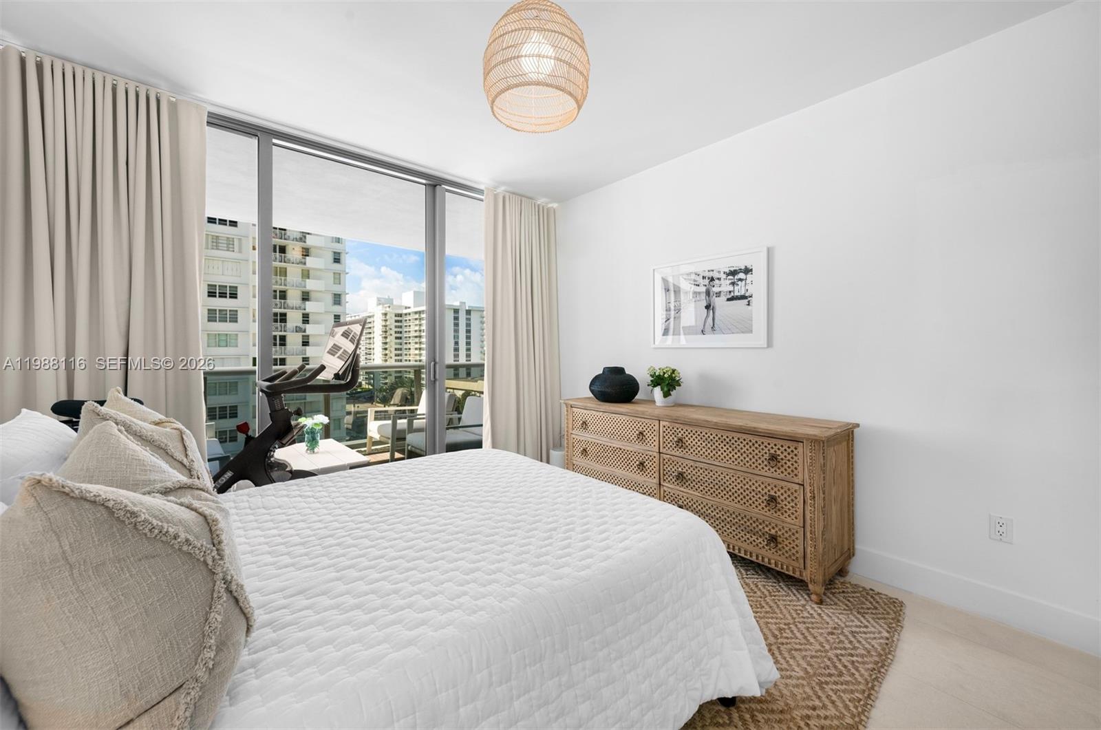 MEI CONDO - Residential