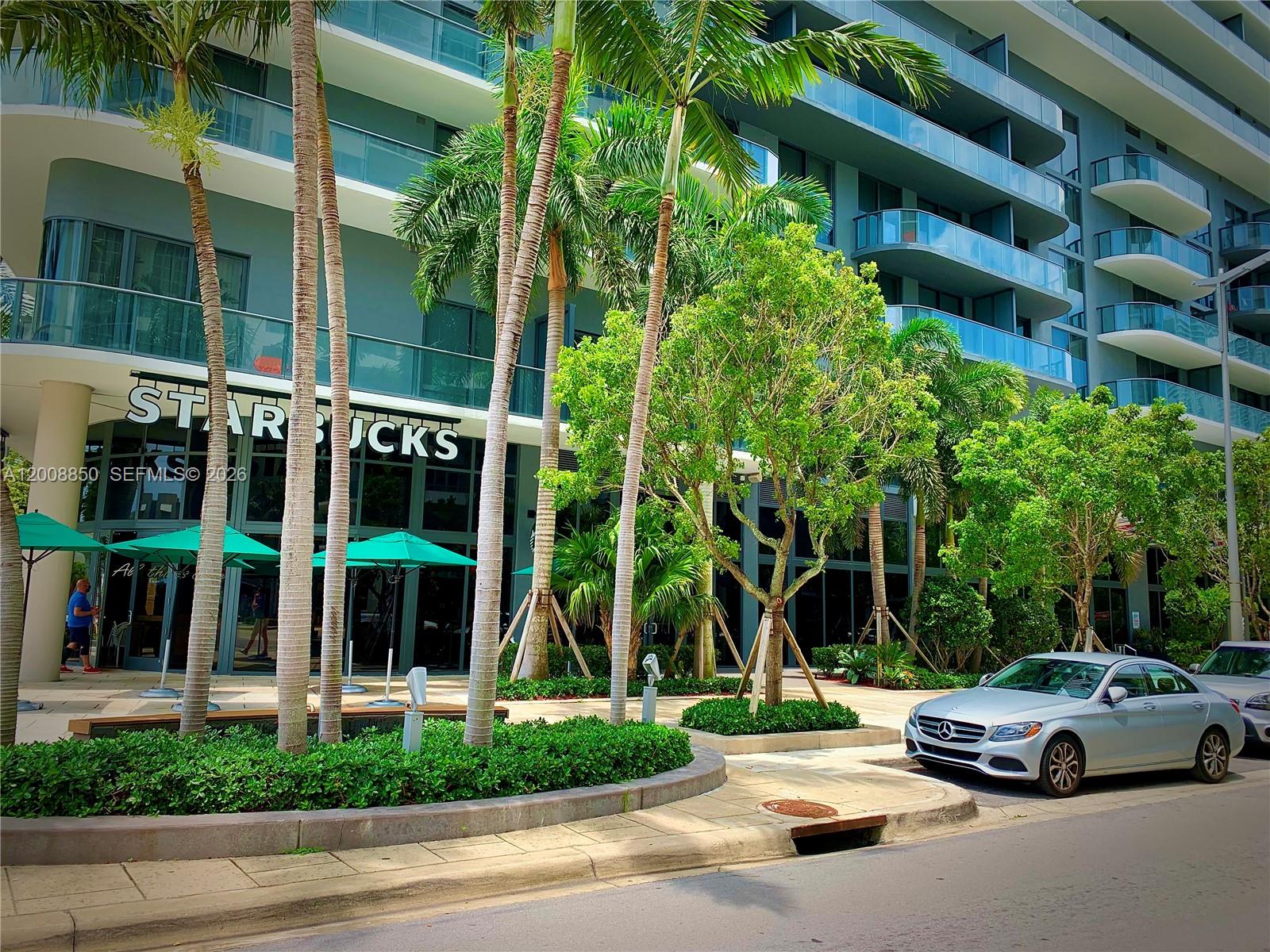 3301 NE 1st Ave H0909