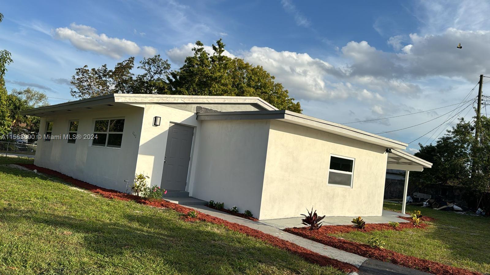 Property for Sale at 4240 Nw 192nd St St, Miami Gardens, Broward County, Florida - Bedrooms: 4 
Bathrooms: 2  - $558,900