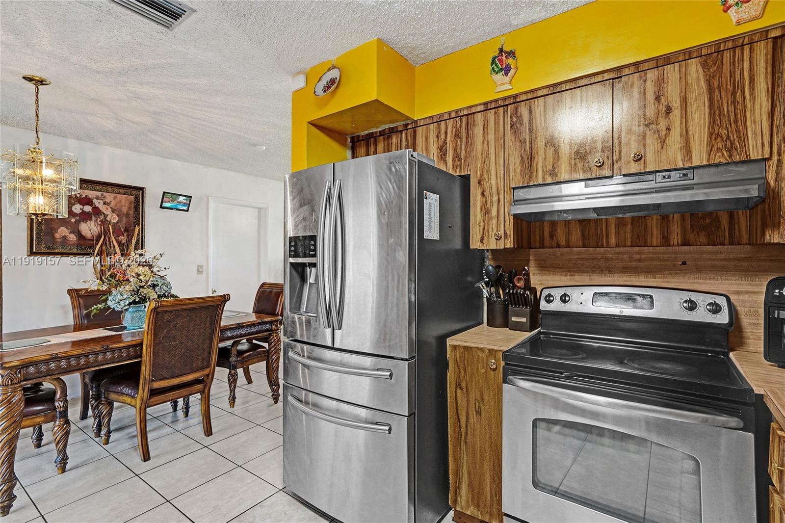 SUNRISE GOLF VILLAGE SEC - Residential