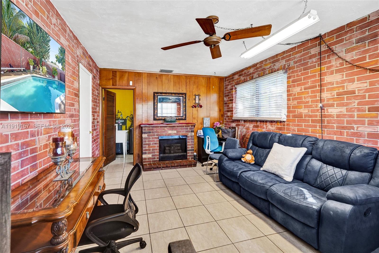 SUNRISE GOLF VILLAGE SEC - Residential