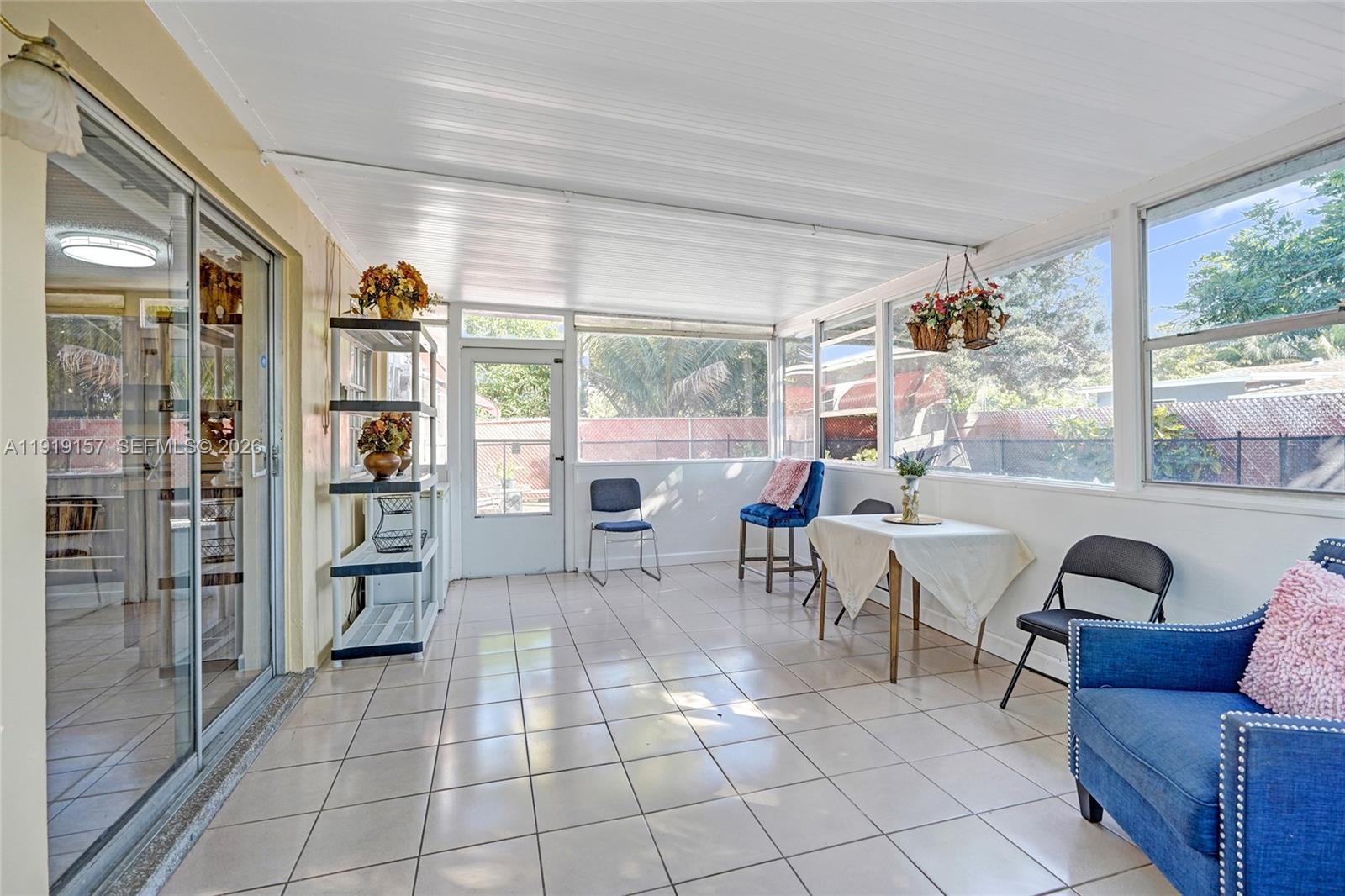 SUNRISE GOLF VILLAGE SEC - Residential