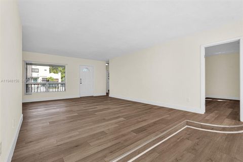 130 NW 48th St 0 Miami FL 33127