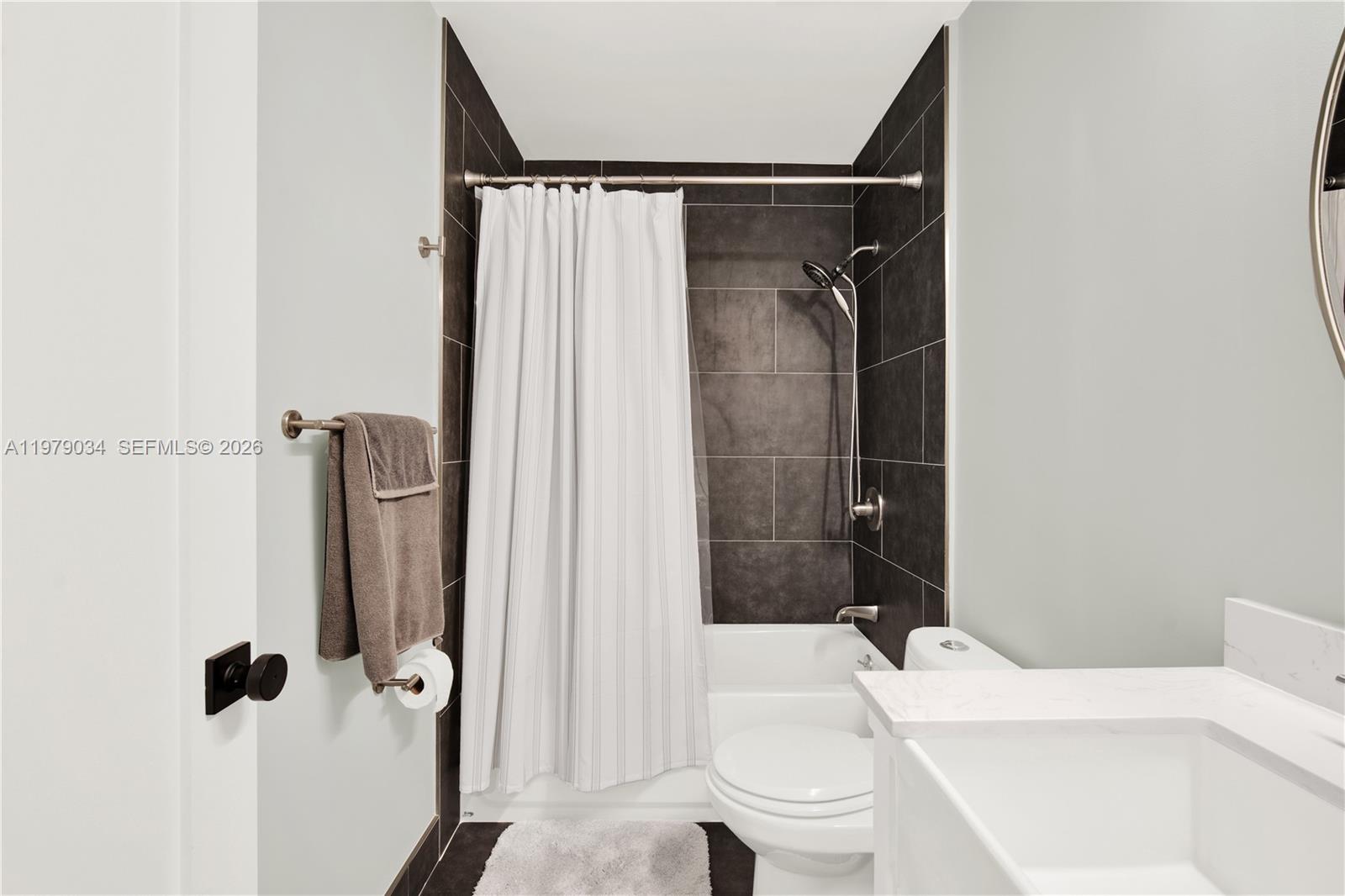 GLADEWIND HEIGHTS - Residential