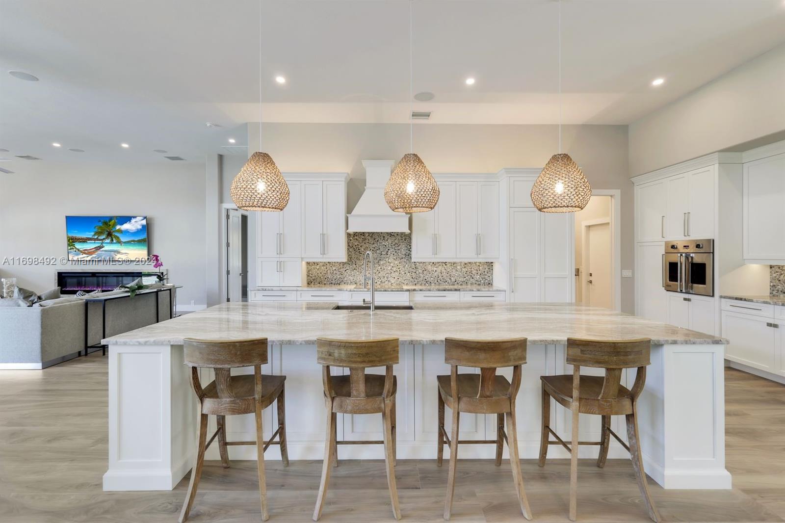 Longlake - Residential