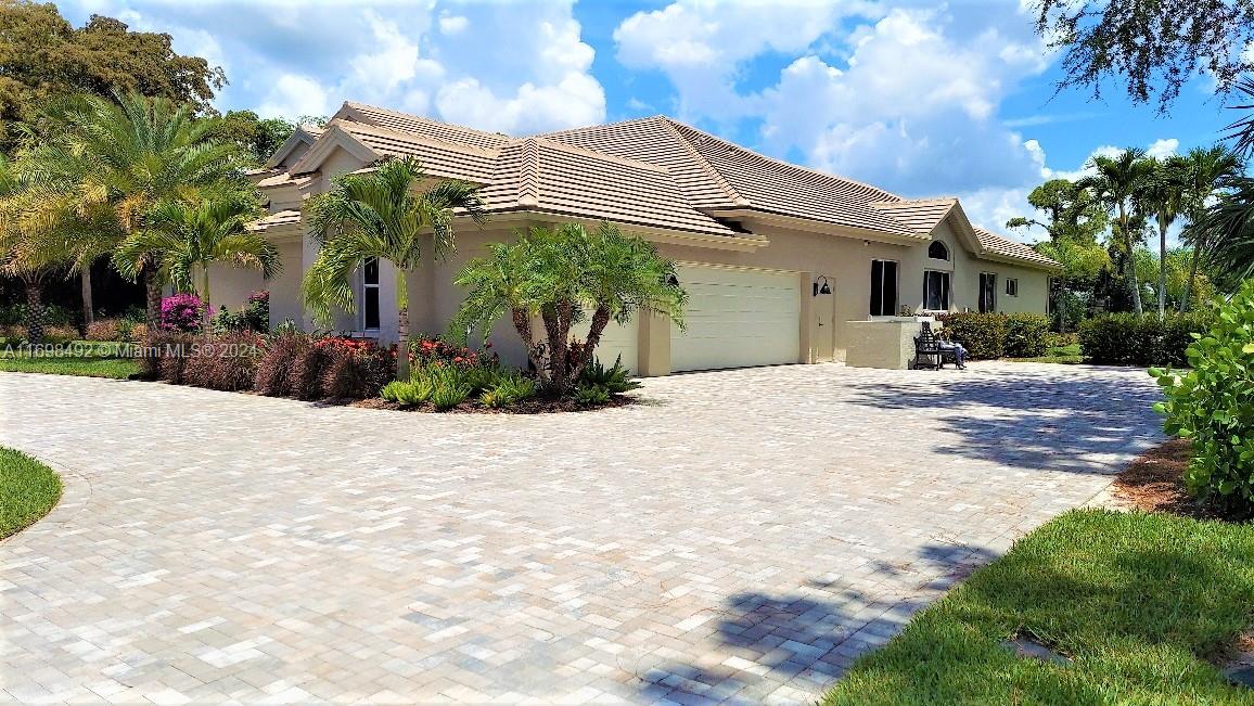 Longlake - Residential