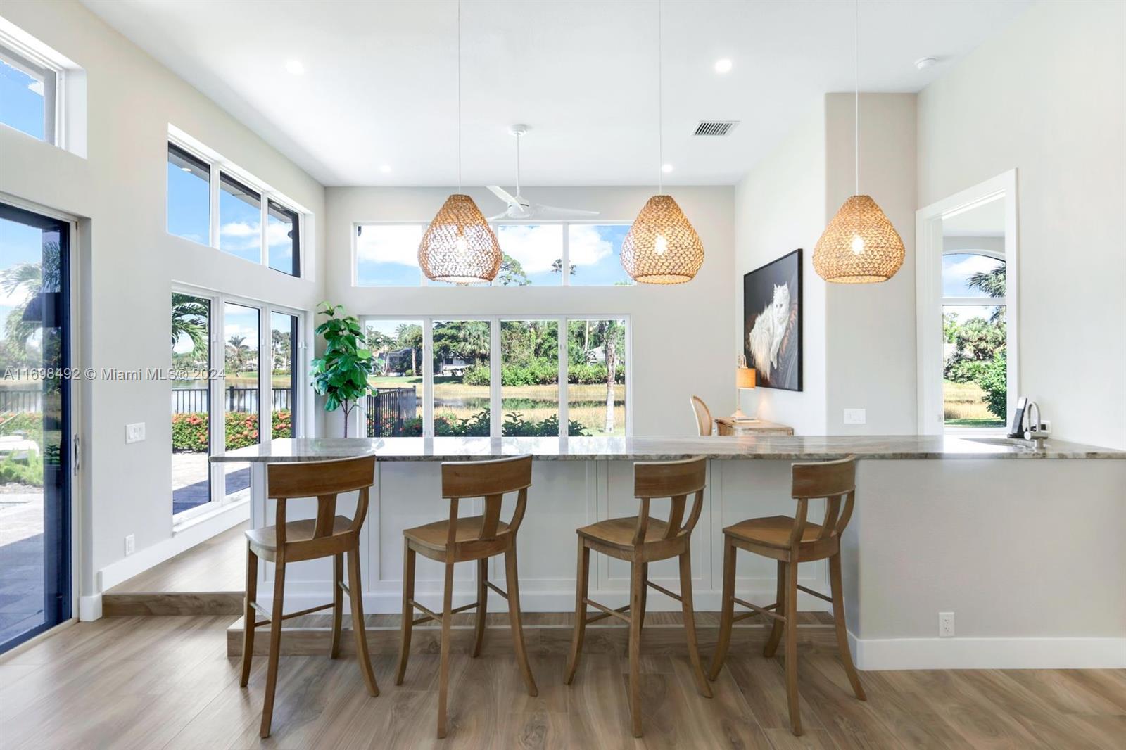 Longlake - Residential