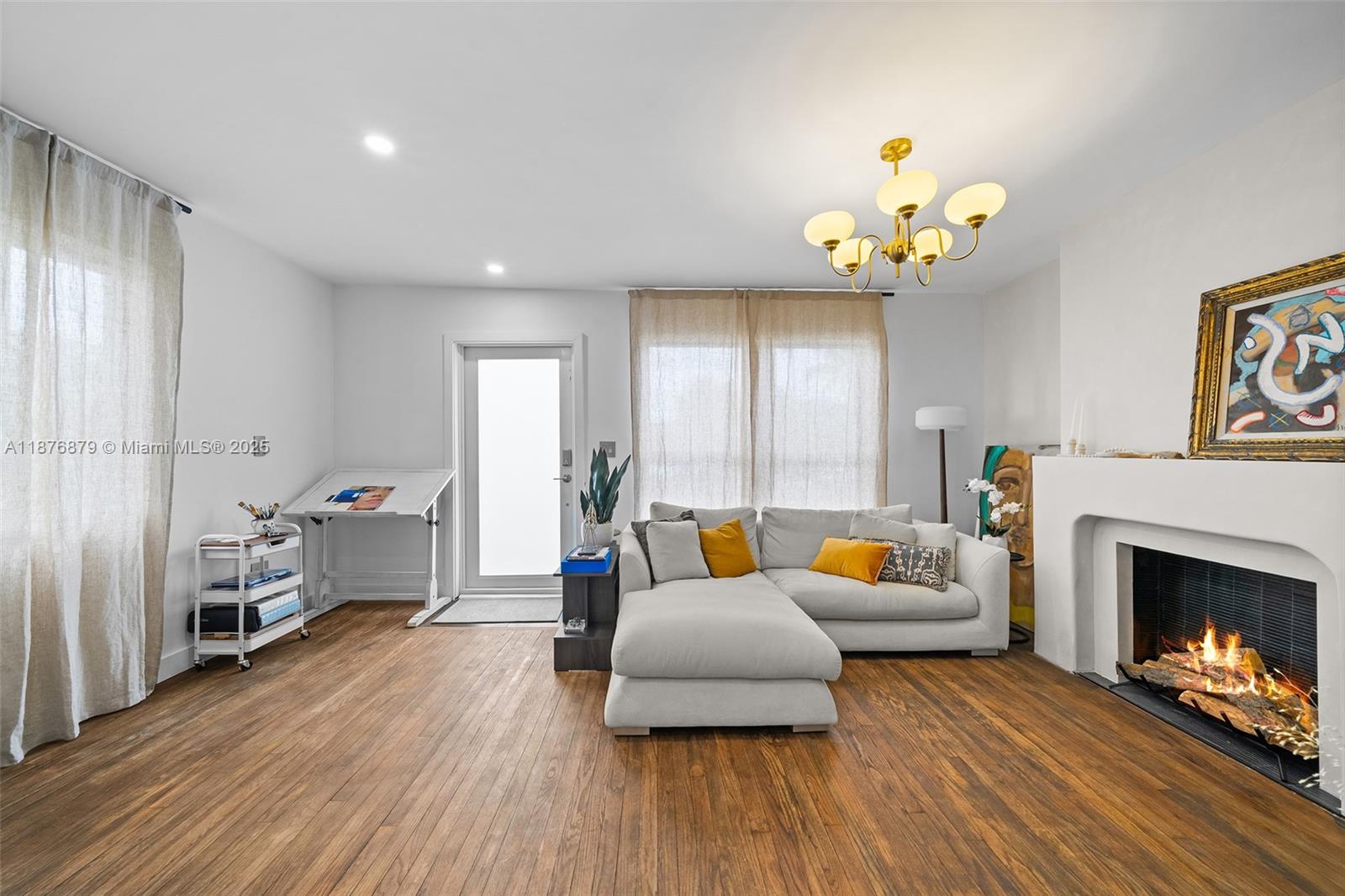 BISCAYNE BEACH-2ND ADDN - Residential