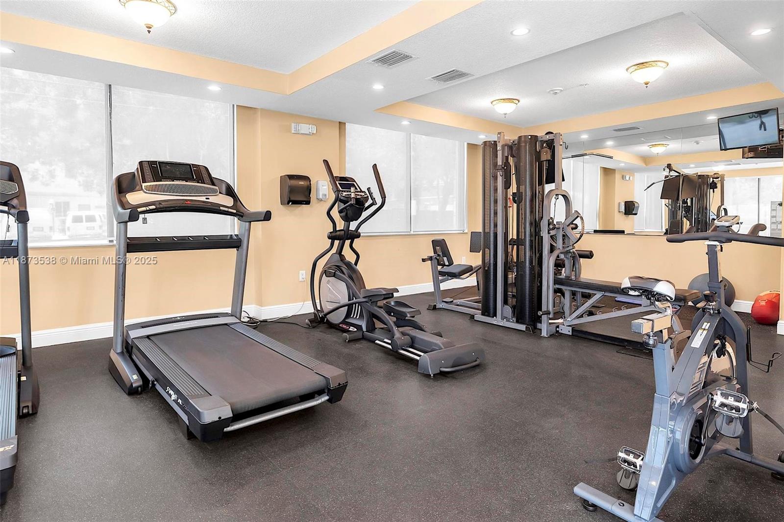 KEYSTONE VILLAS CONDO - Residential