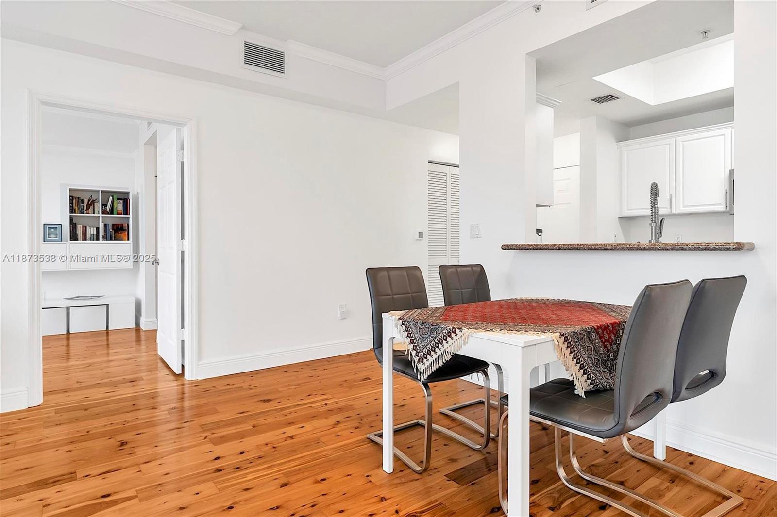 KEYSTONE VILLAS CONDO - Residential