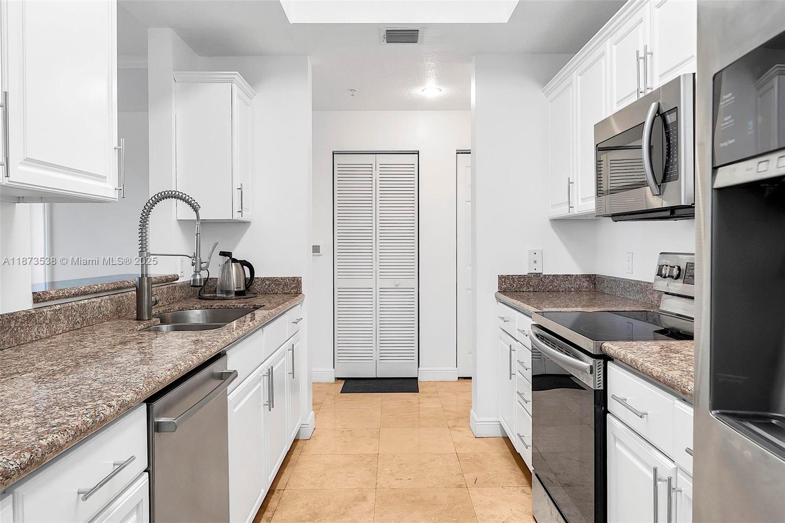 KEYSTONE VILLAS CONDO - Residential