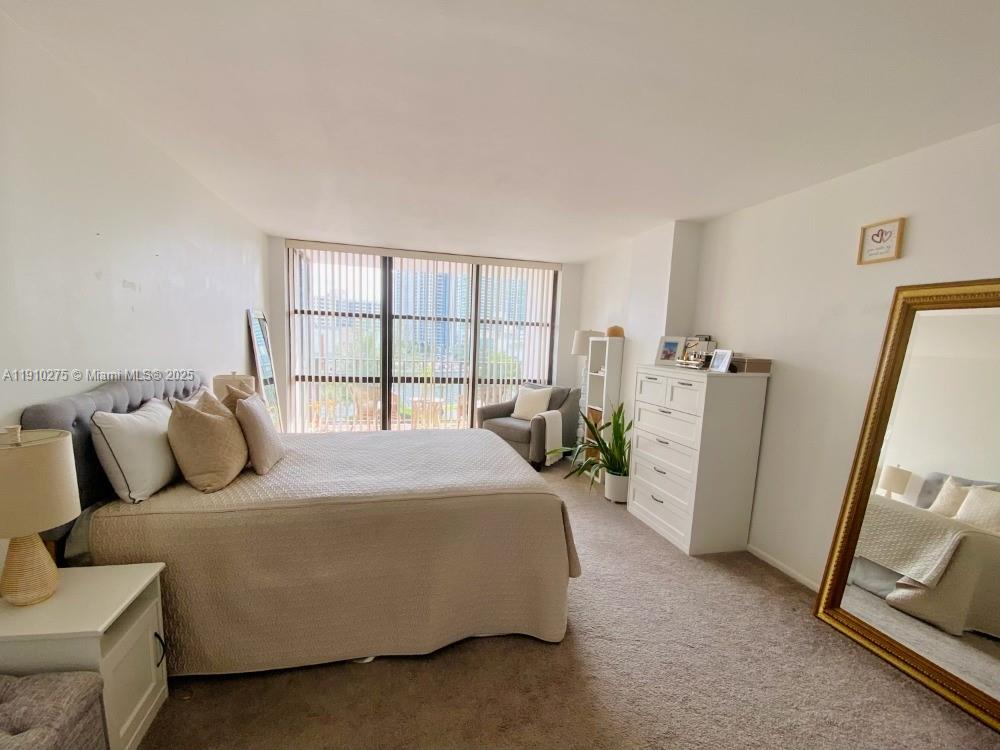 OCEANVIEW PARK CONDO - Residential Lease