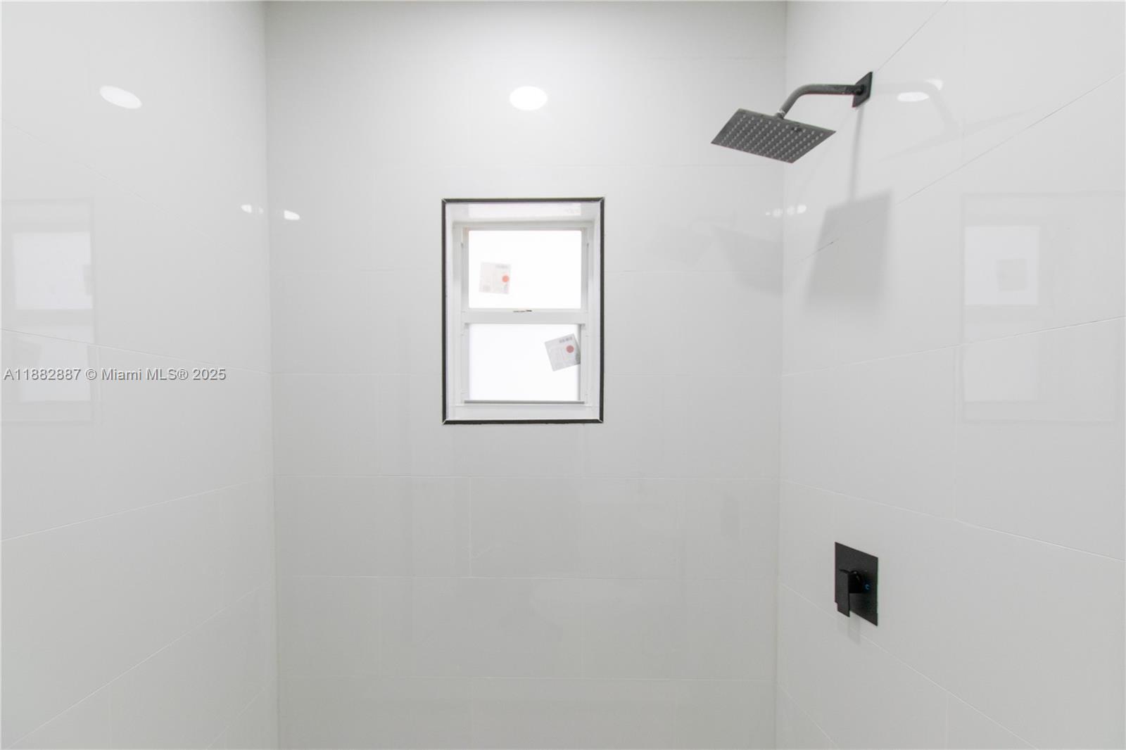 ORANGE HEIGHTS - Residential