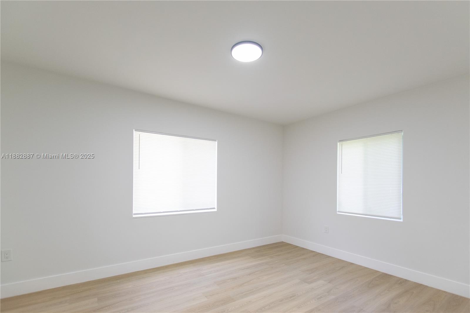 ORANGE HEIGHTS - Residential