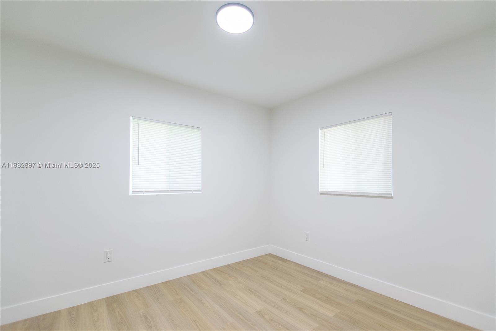 ORANGE HEIGHTS - Residential