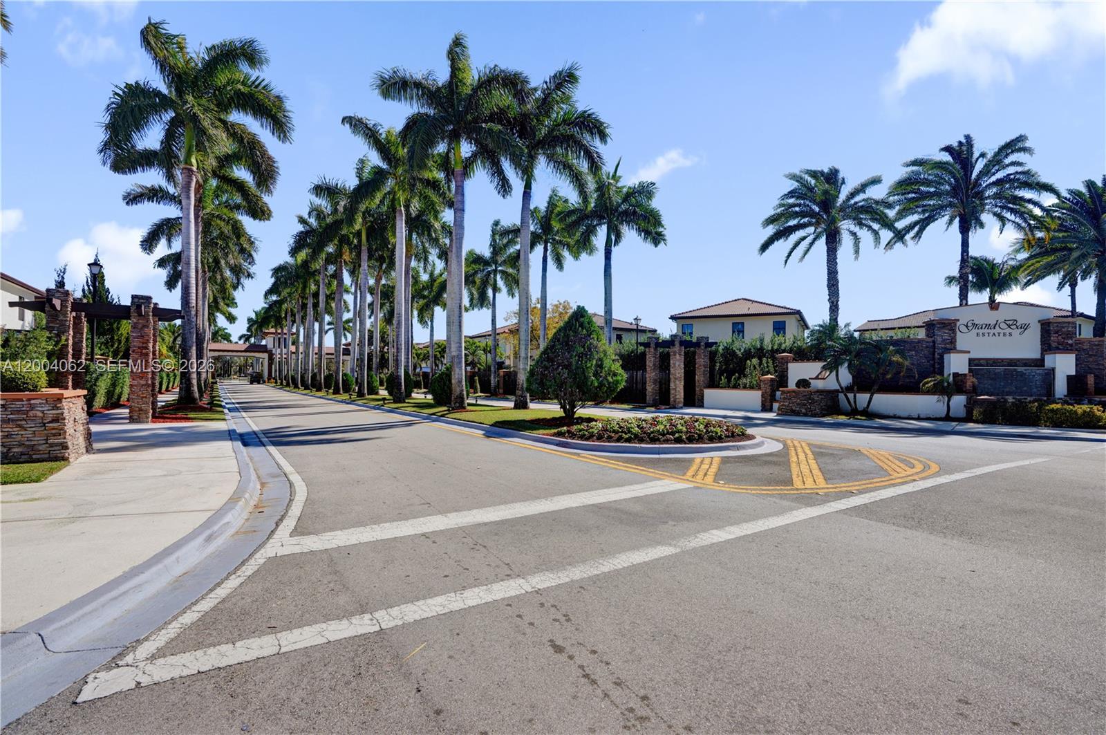 ISLES AT GRAND BAY - Residential