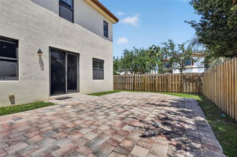 Tiny photo for 8895 NW 100th Pl, Doral, FL 33178 (MLS # A12004062)