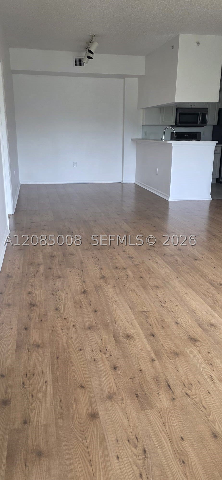 2802 Sarento 301