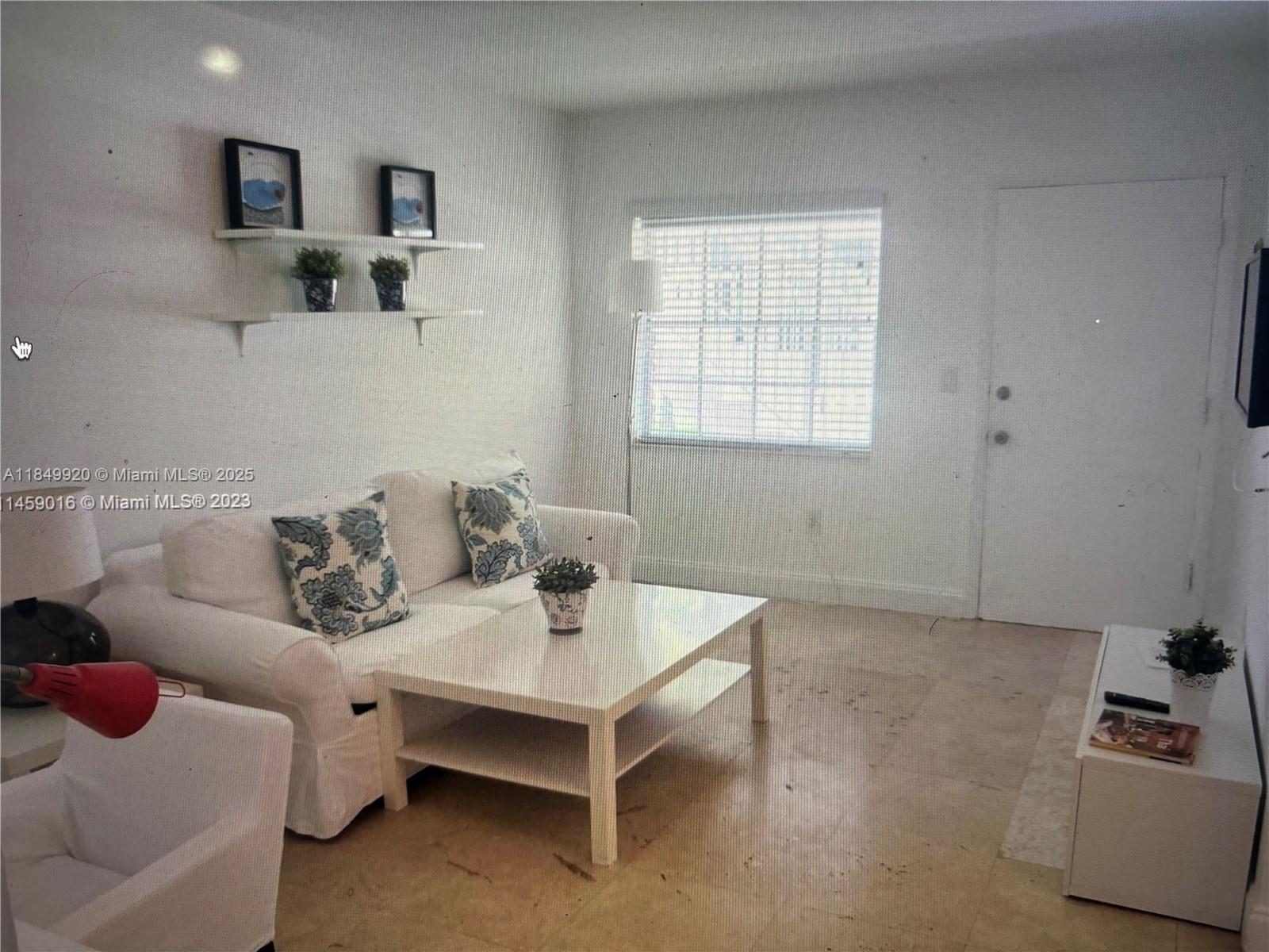 SUNRISE CLUB CONDO - Residential Lease