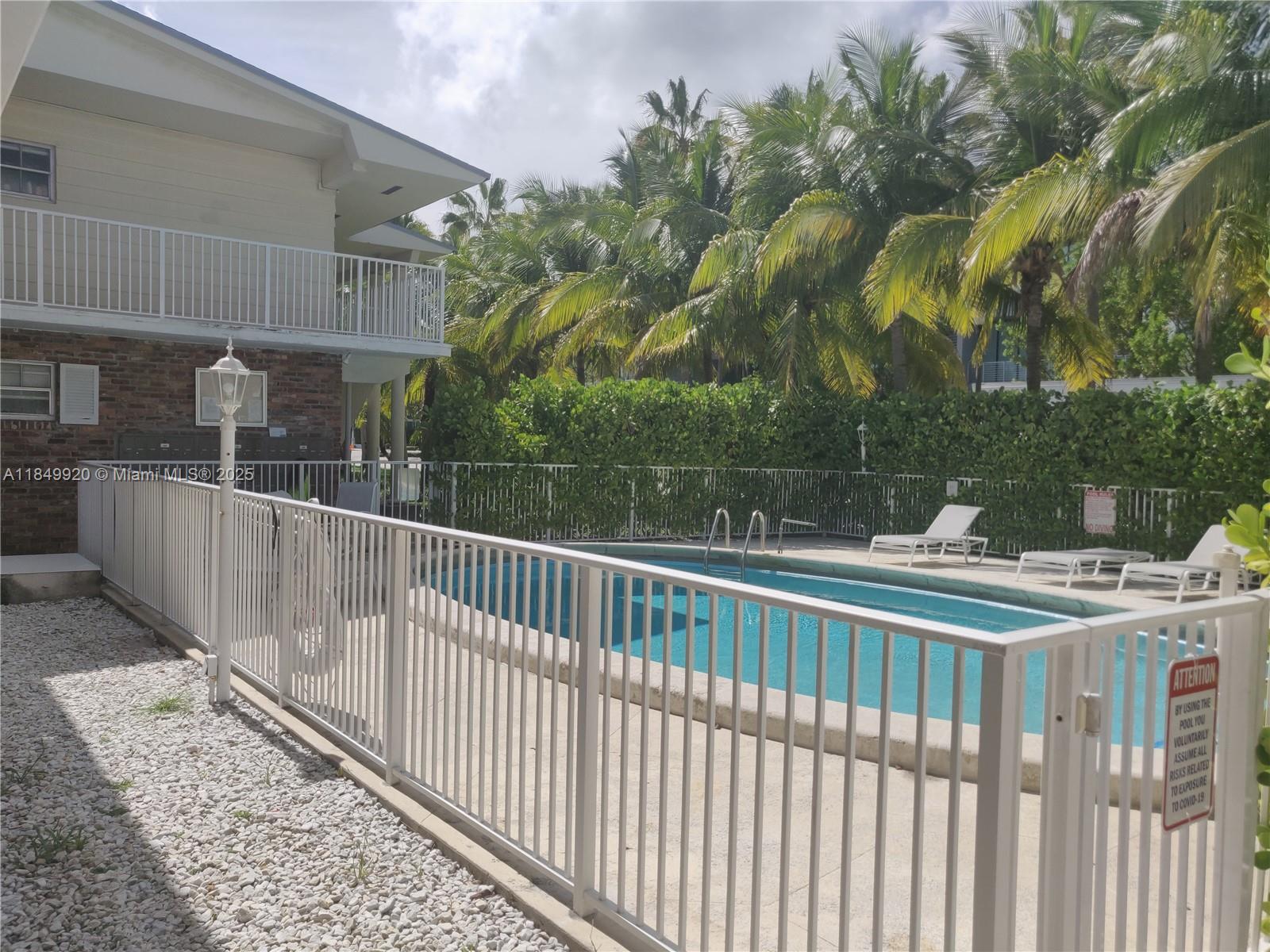 SUNRISE CLUB CONDO - Residential Lease