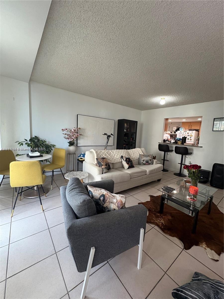 7545 E Treasure Dr 4K