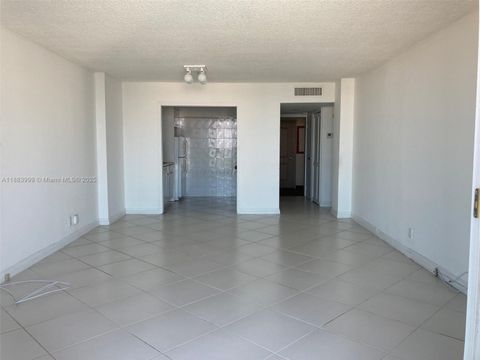 100 Bayview Dr 1902 Sunny Isles Beach FL 33160