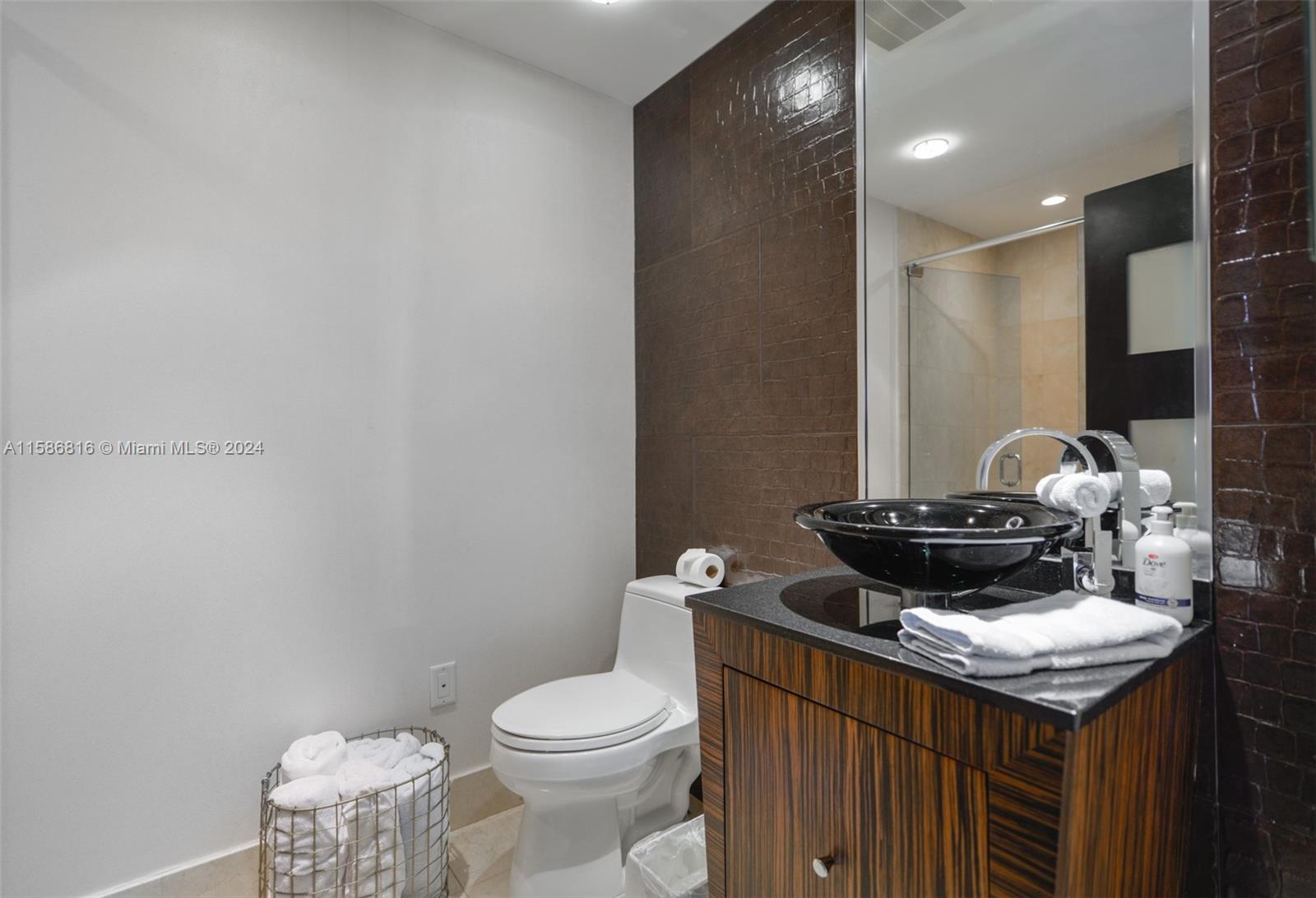 ACQUALINA OCEAN RESIDENCE - Residential