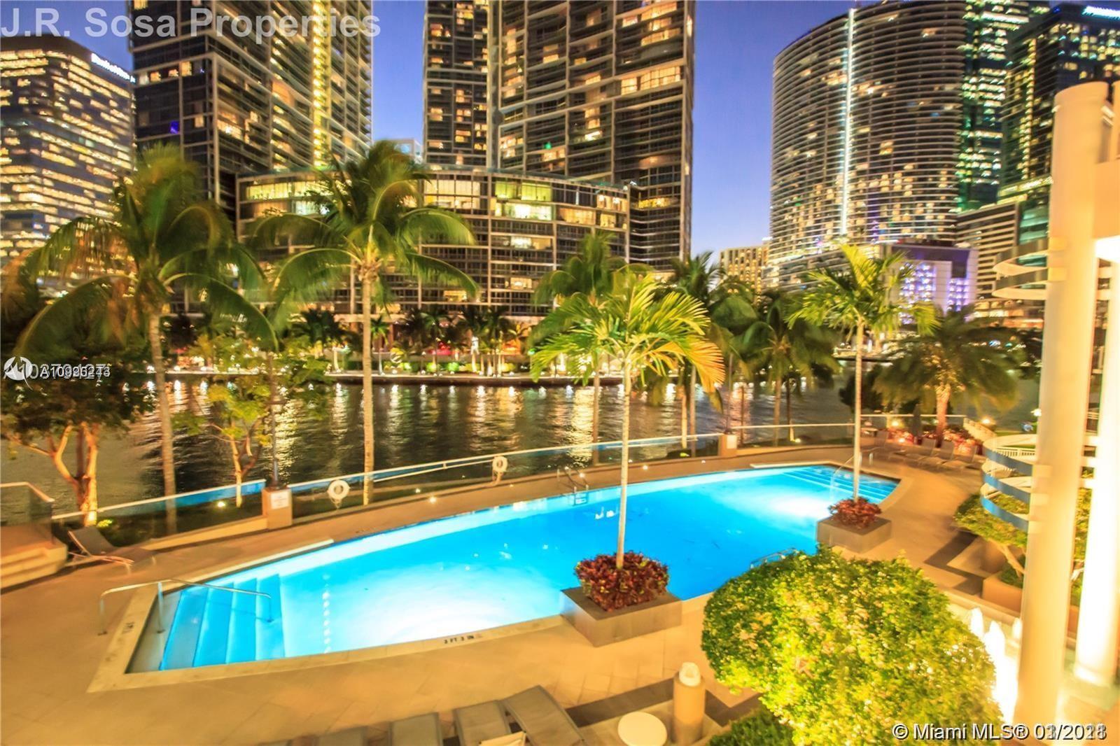 CARBONELL CONDO - Residential