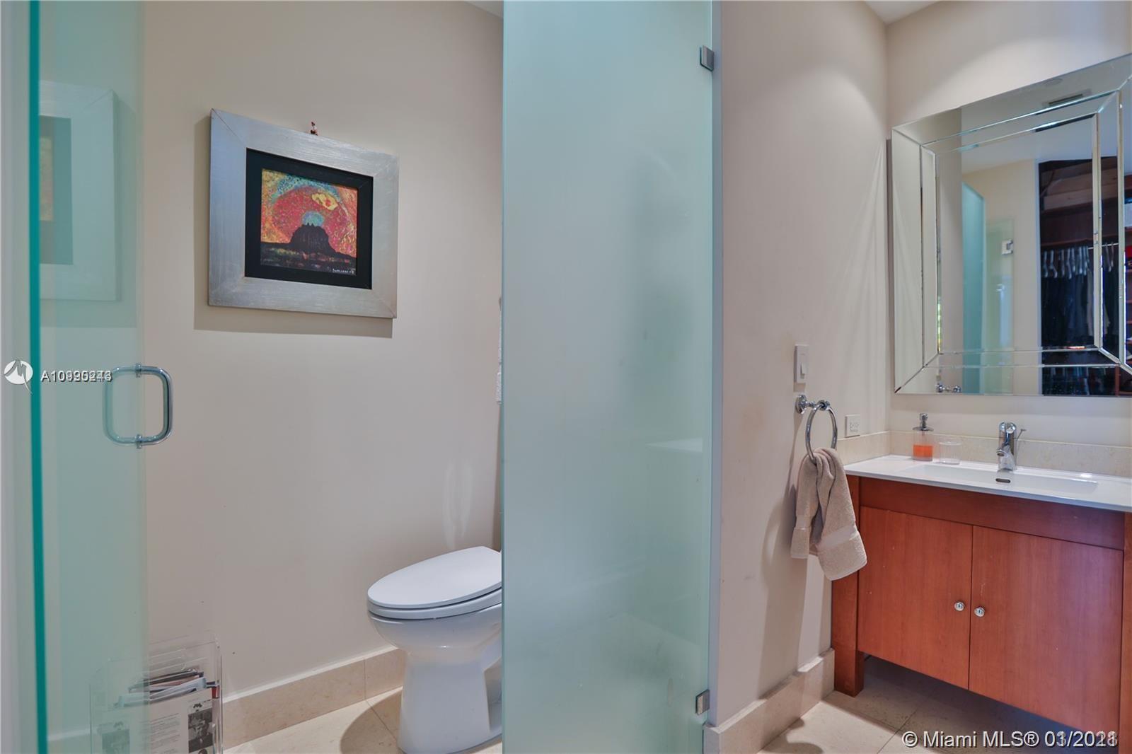 CARBONELL CONDO - Residential