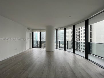 55 SW 9th St 1906 Miami FL 33130